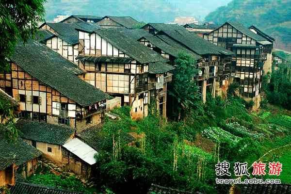 原汁原味古镇依然