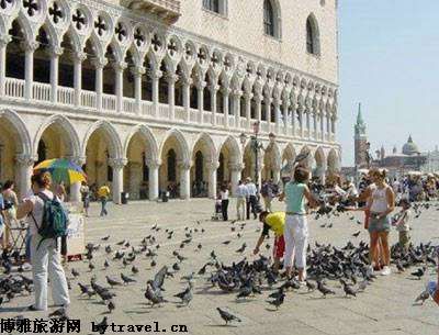 “细菌最多”的五大景点 无数人亲吻过