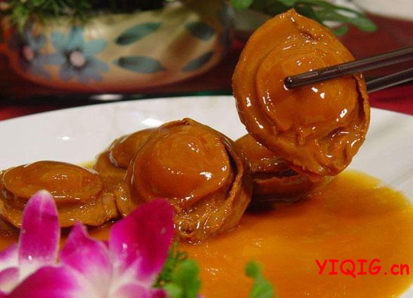 红烧鲍鱼 鲍鱼扒鱼翅的做法窍门