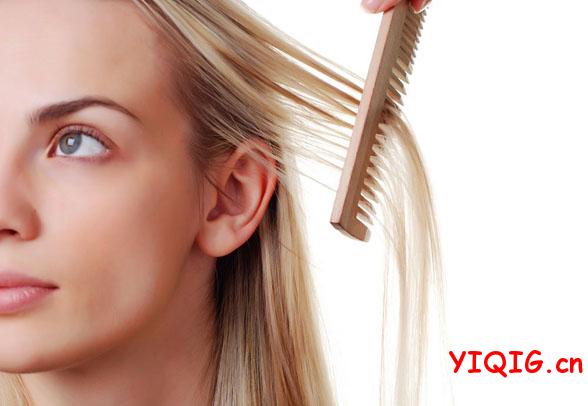 自测是否异常脱发的方法 如何防脱发